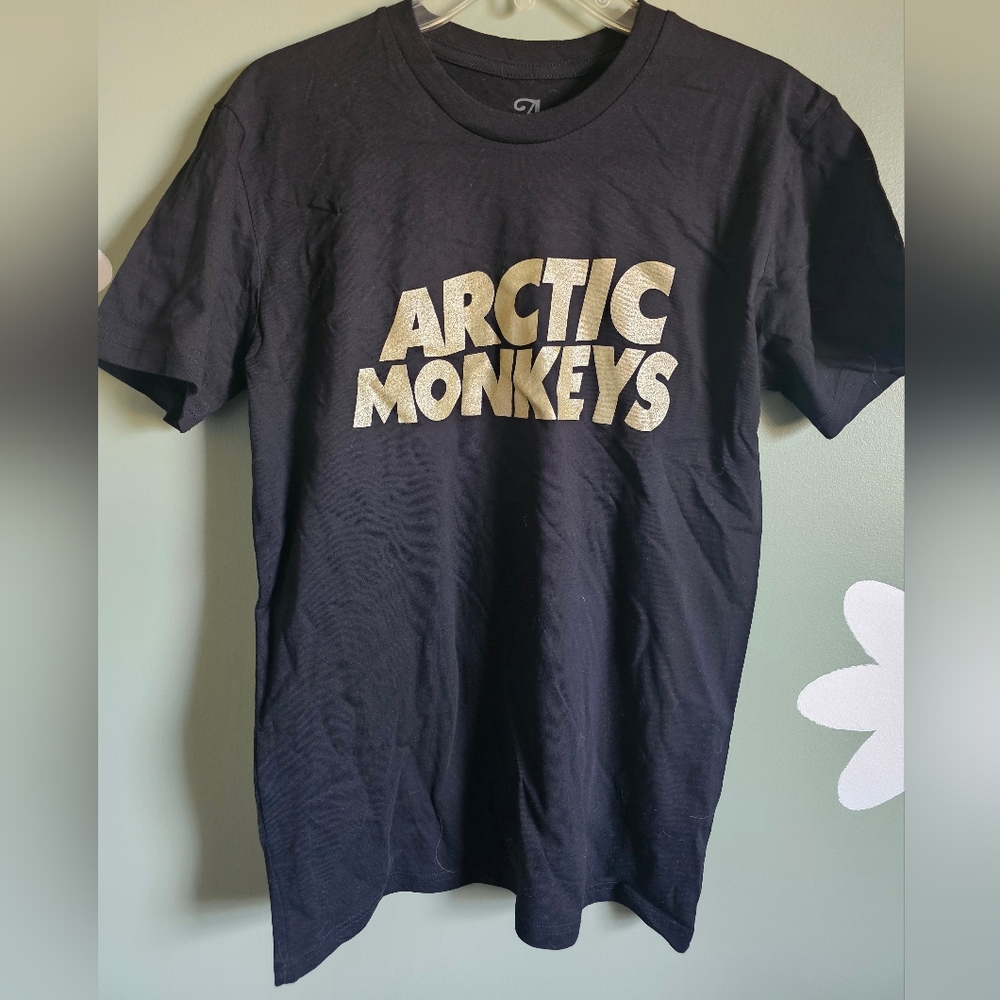 Arctic Monkeys NWOT 2023 Concert Tour Shirt